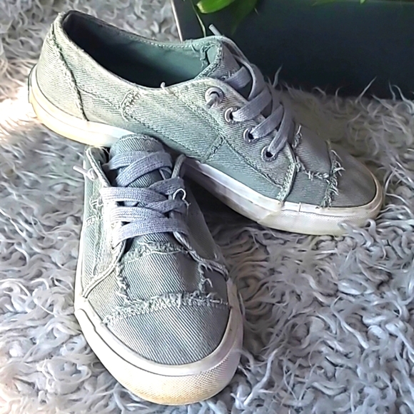 BLOW OUT! 🐟 BLOWFISH Gray Casual Sneakers - Picture 5 of 8